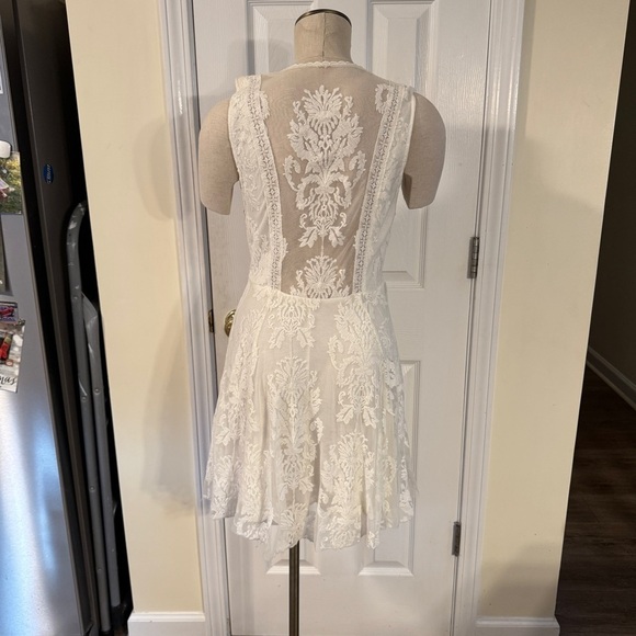 Free People Ivory Lace Fit & Flare Mini Dress | Sleeveless Boho Style | NWOT - Picture 2 of 8
